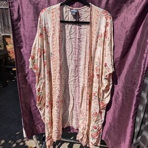 Angie Beige and Red Patterned Kimono